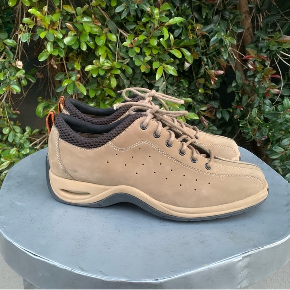 Cole Haan Other - Cole Haan Nike Air Men's Tan Casual Shoes 8.5